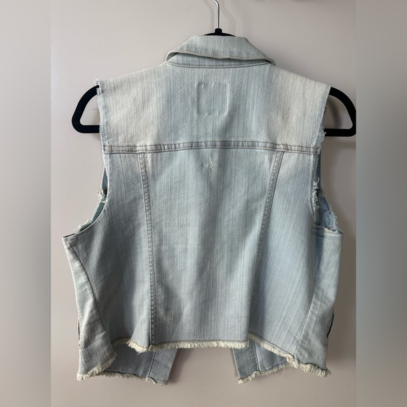 Jean vest - Picture 2 of 4